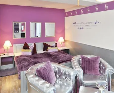 Christopherhof Hotel *